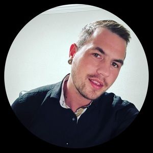 Meet your Posher, Joshua